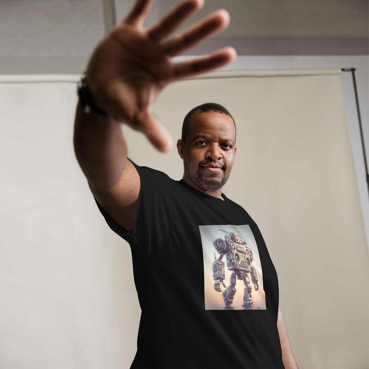 Analog Robot 4 Men's Classic T-Shirt