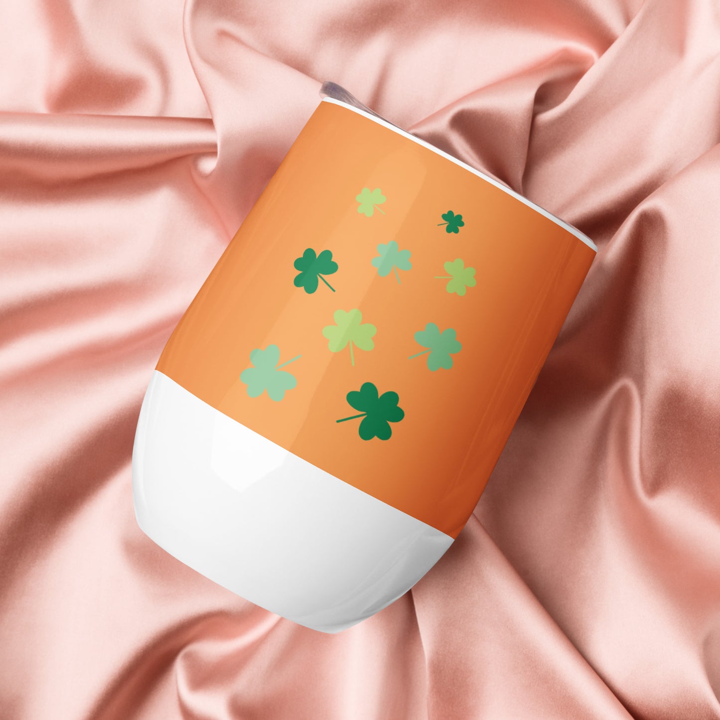 St Patricks Day Clover Wine tumbler
