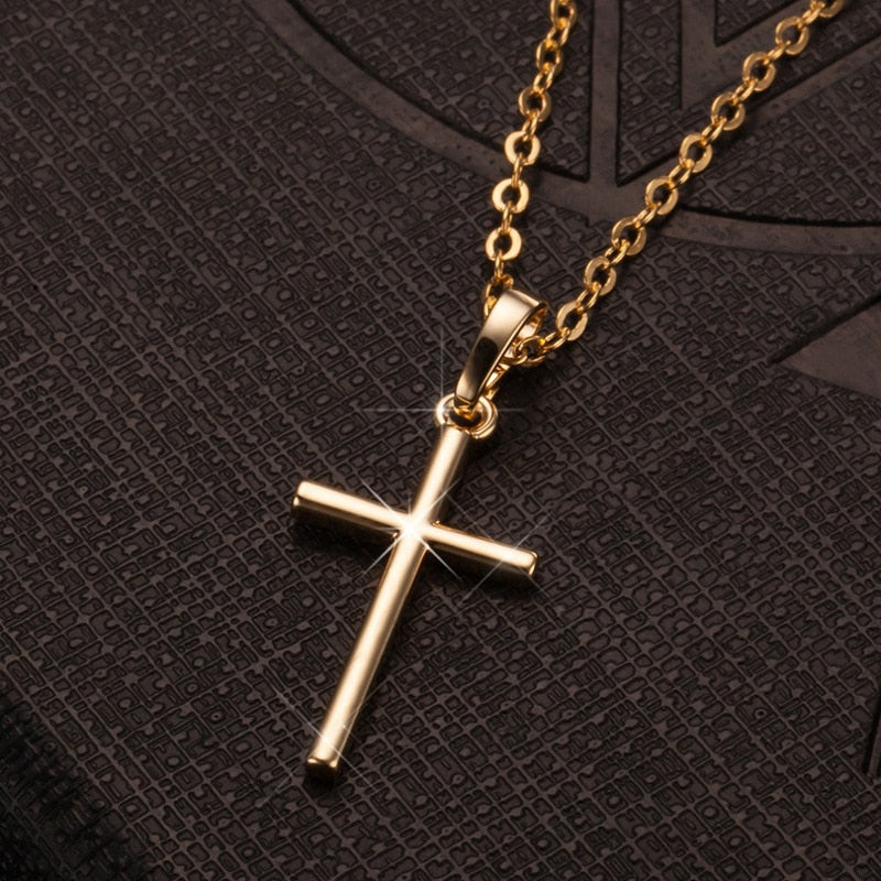 Diamond Plated Cross Pendent For Men/Women