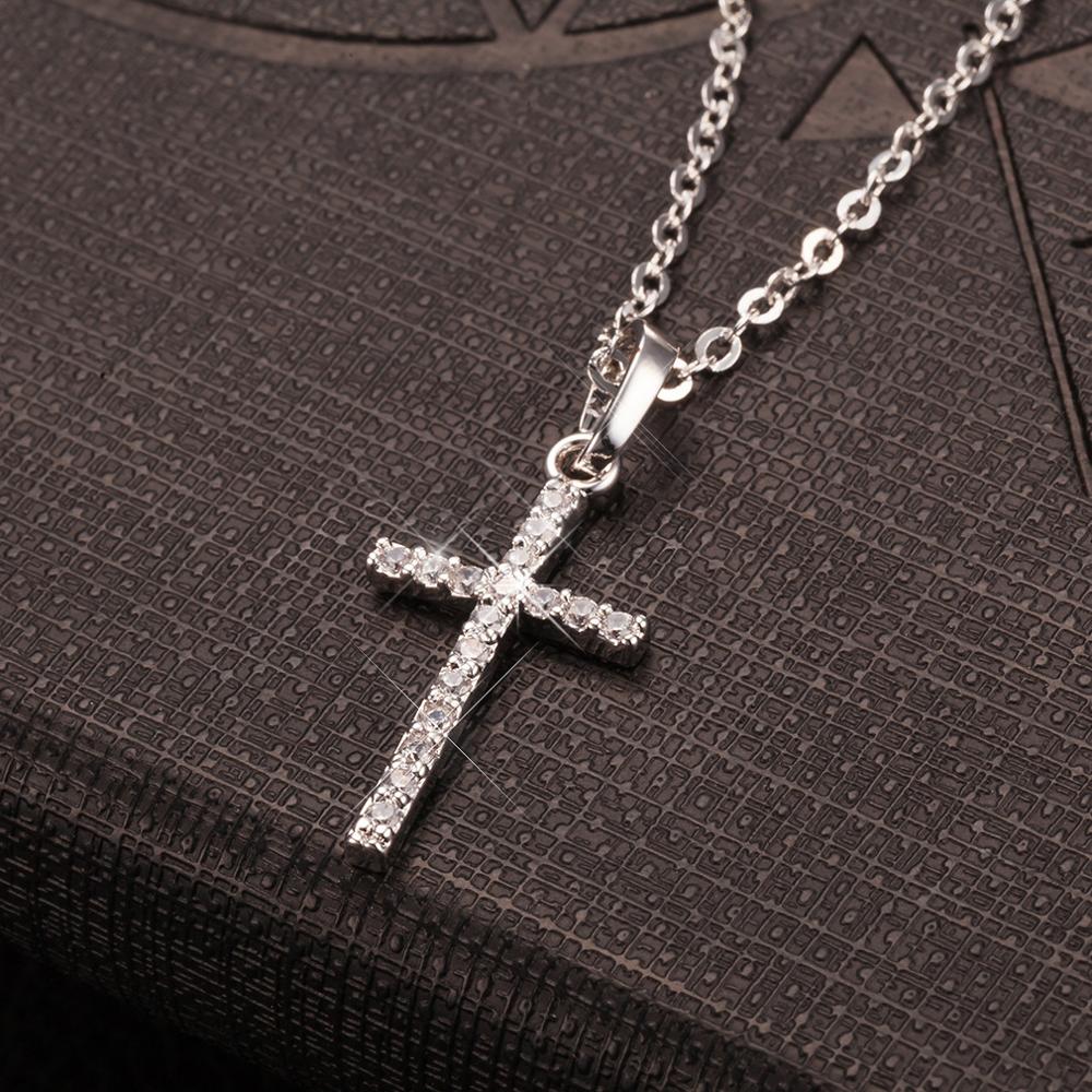 Diamond Plated Cross Pendent For Men/Women